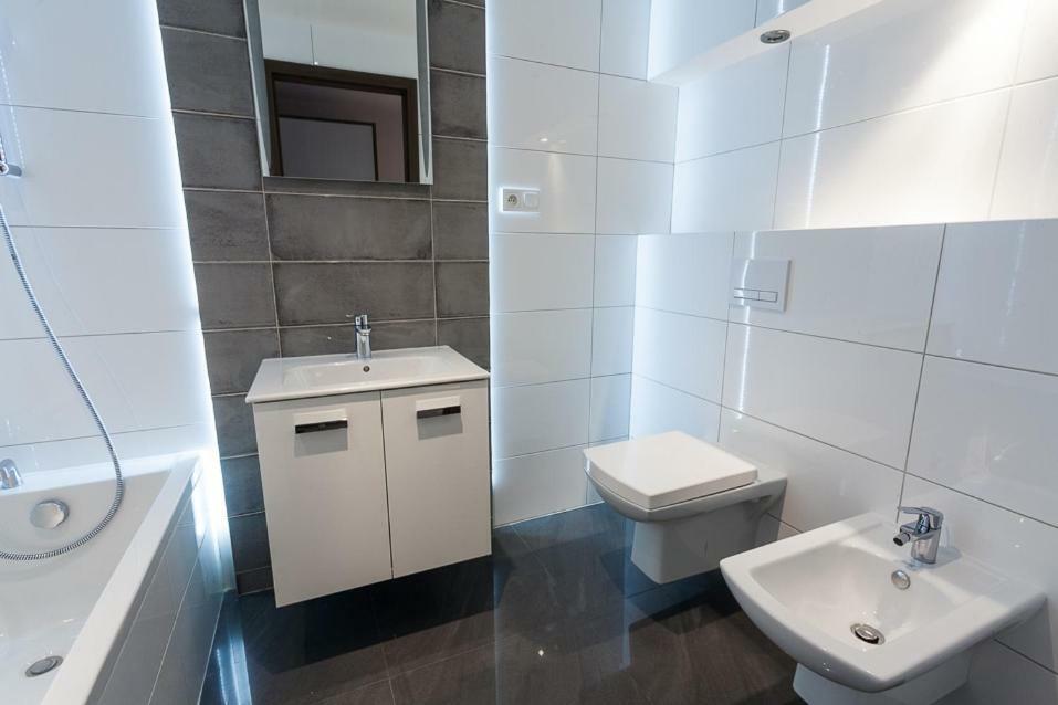 B&W Ruska Apartment 브로츠와프 외부 사진